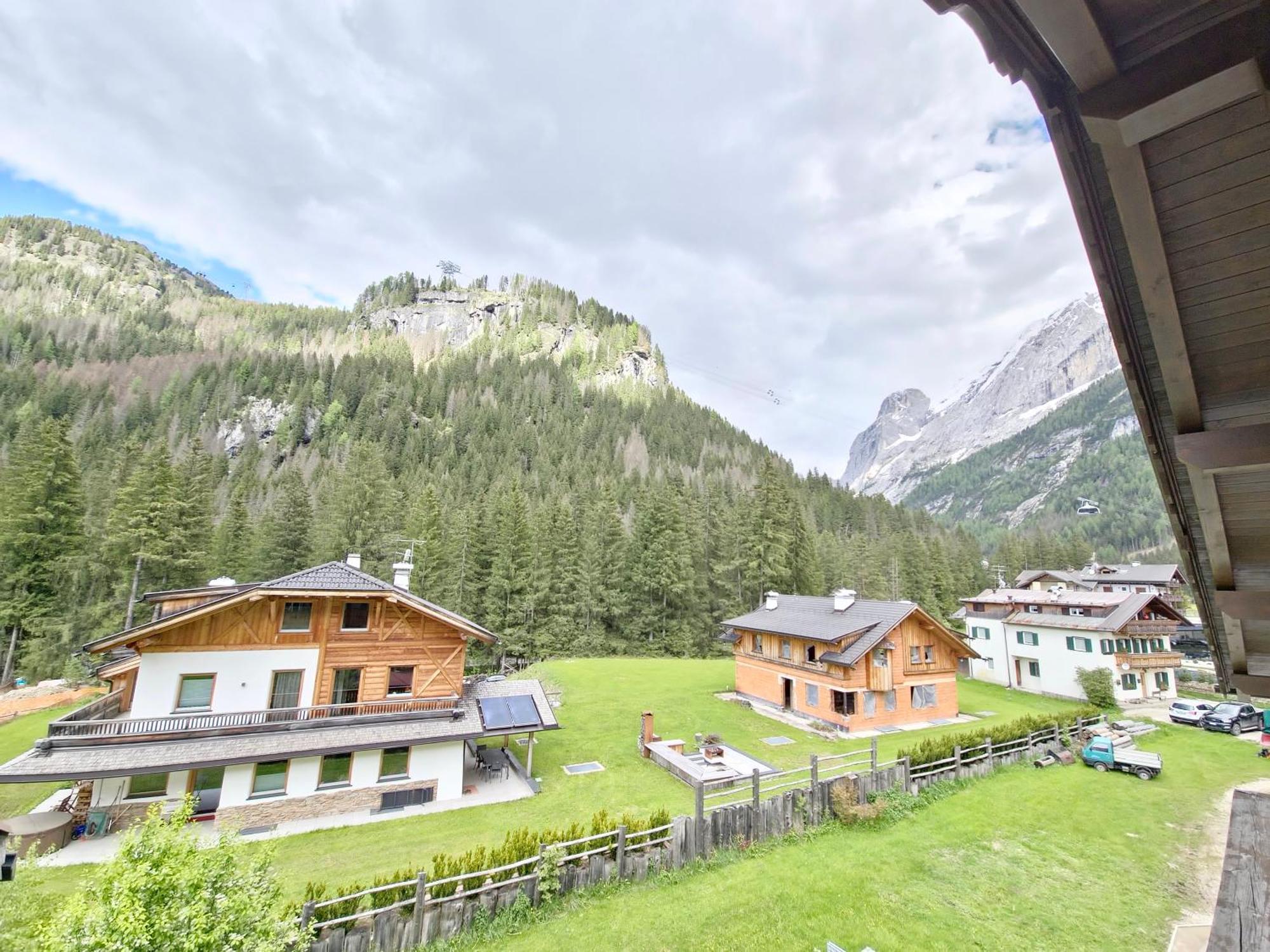 Residence Villa Flora By Ama Val Di Fassa Canazei Exterior foto