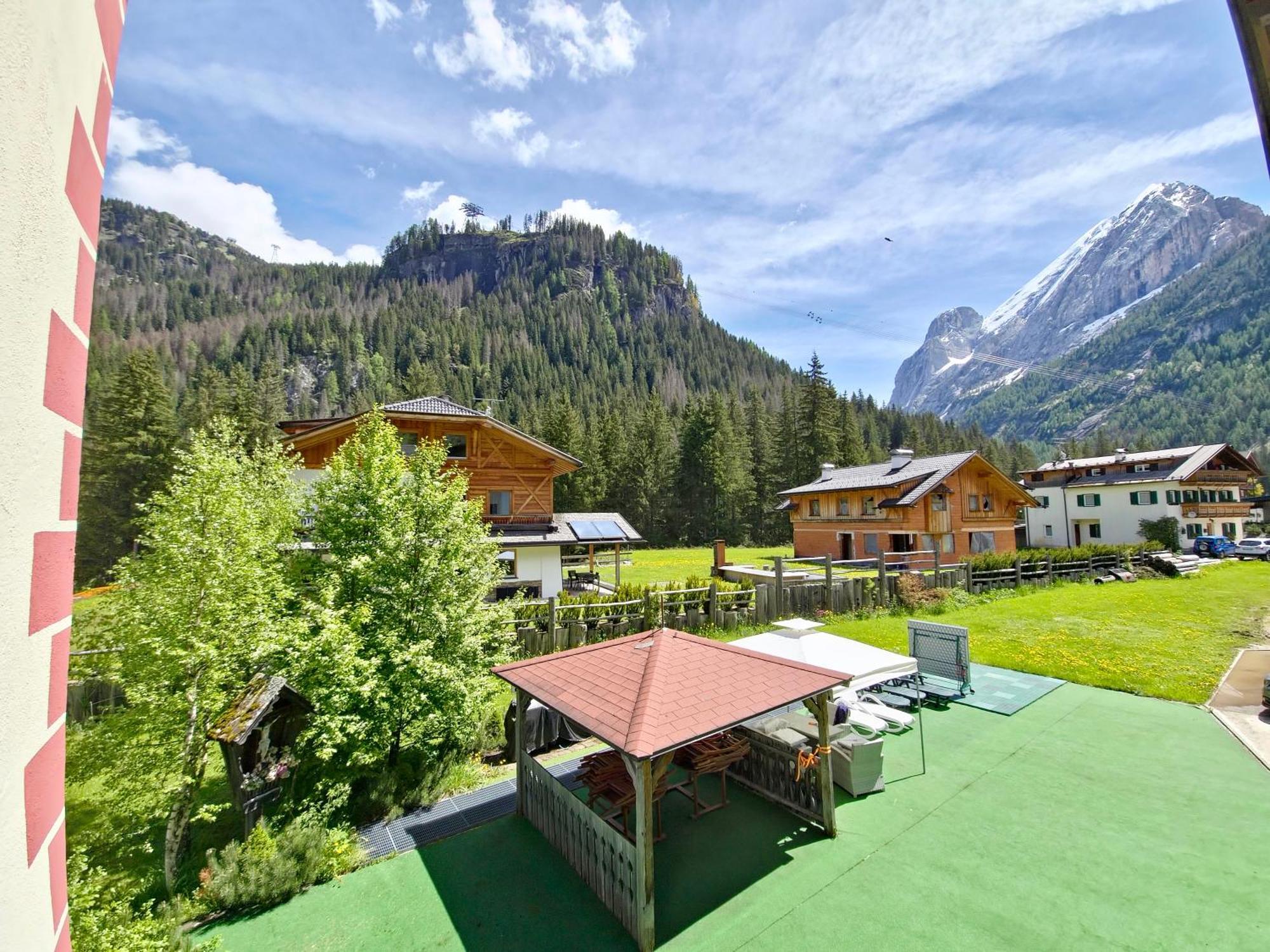 Residence Villa Flora By Ama Val Di Fassa Canazei Exterior foto